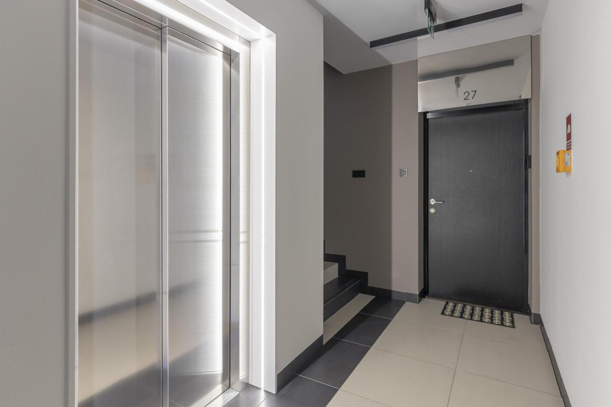 Business Mokotow By Renters * Warsaw